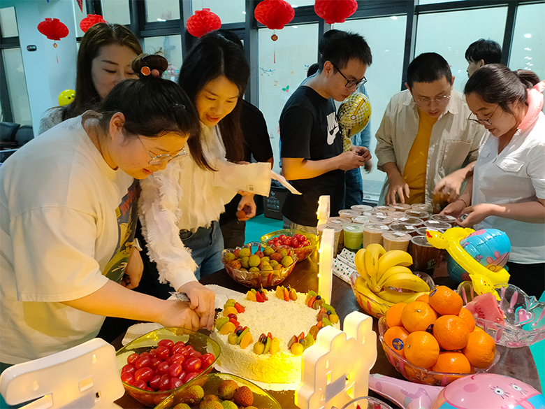 員工集體生日會｜溫馨五月，感恩有你，攜手同行